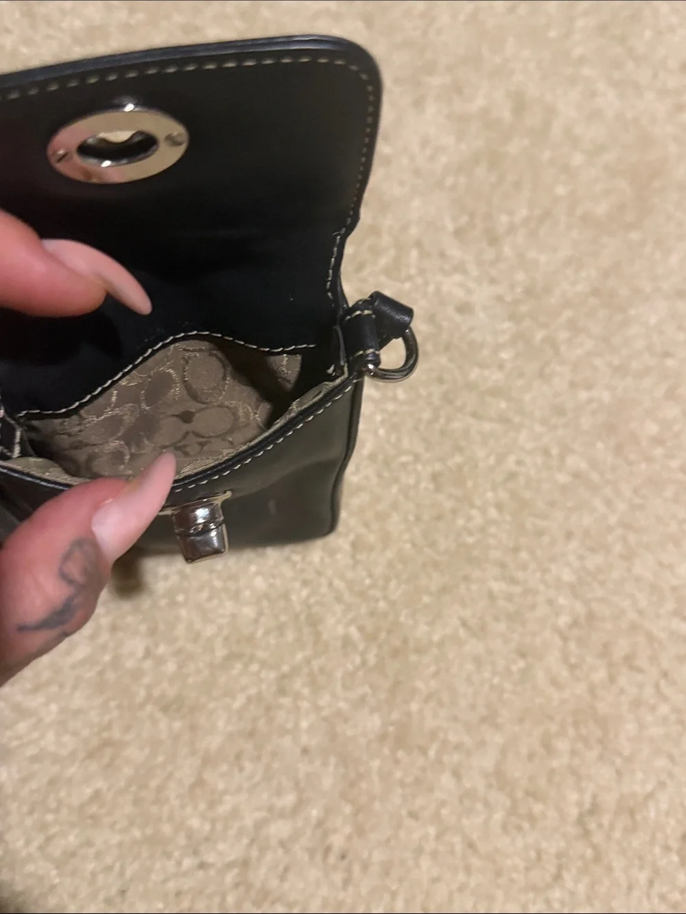 Vintage Coach Black Leather Wristlet Phone Pouch with Turn-Lock